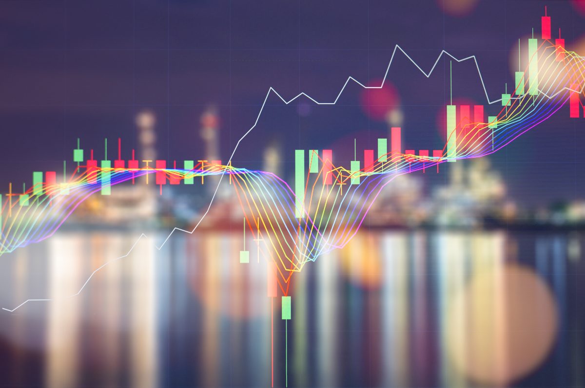 Could Shell or Chevron Make a Move on BP?