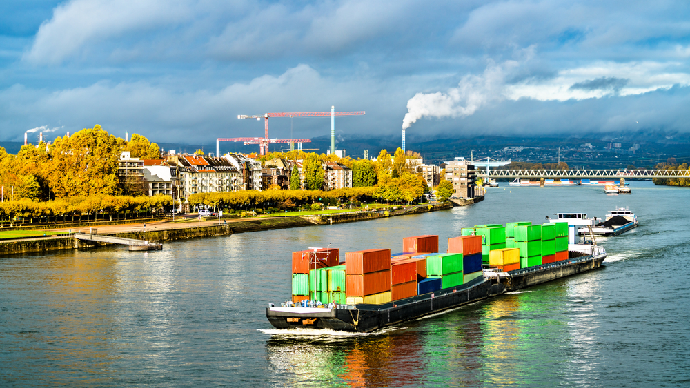 Rhine Freight Market: Stable River, Static Rates — Freight Cools as Inventories Rise