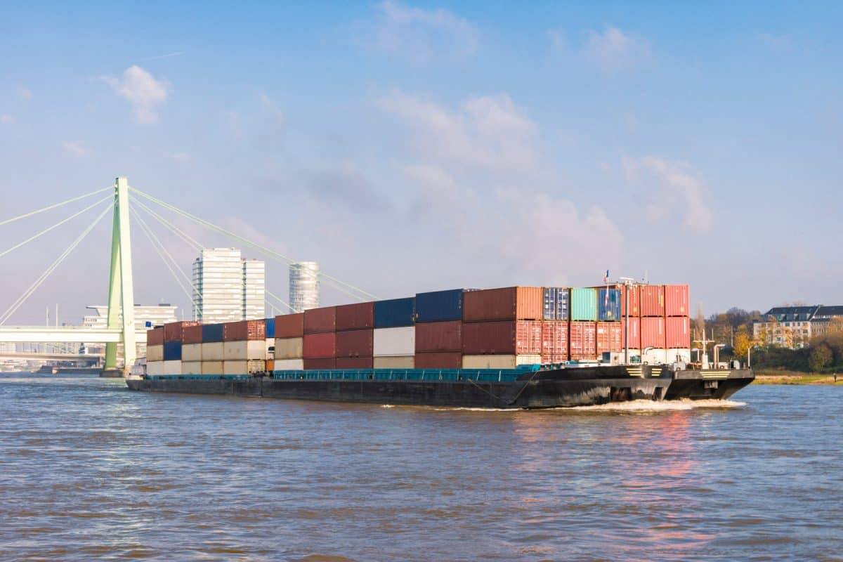 Rhine Freight Market: Stable Rates Amid Weak Demand and Price Volatility