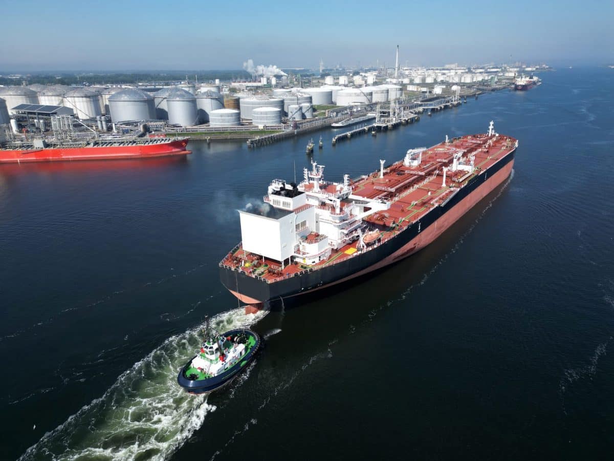 November 2025: Stabilising Markets, Softer Margins, and First Signs of Forward Curve Shifts