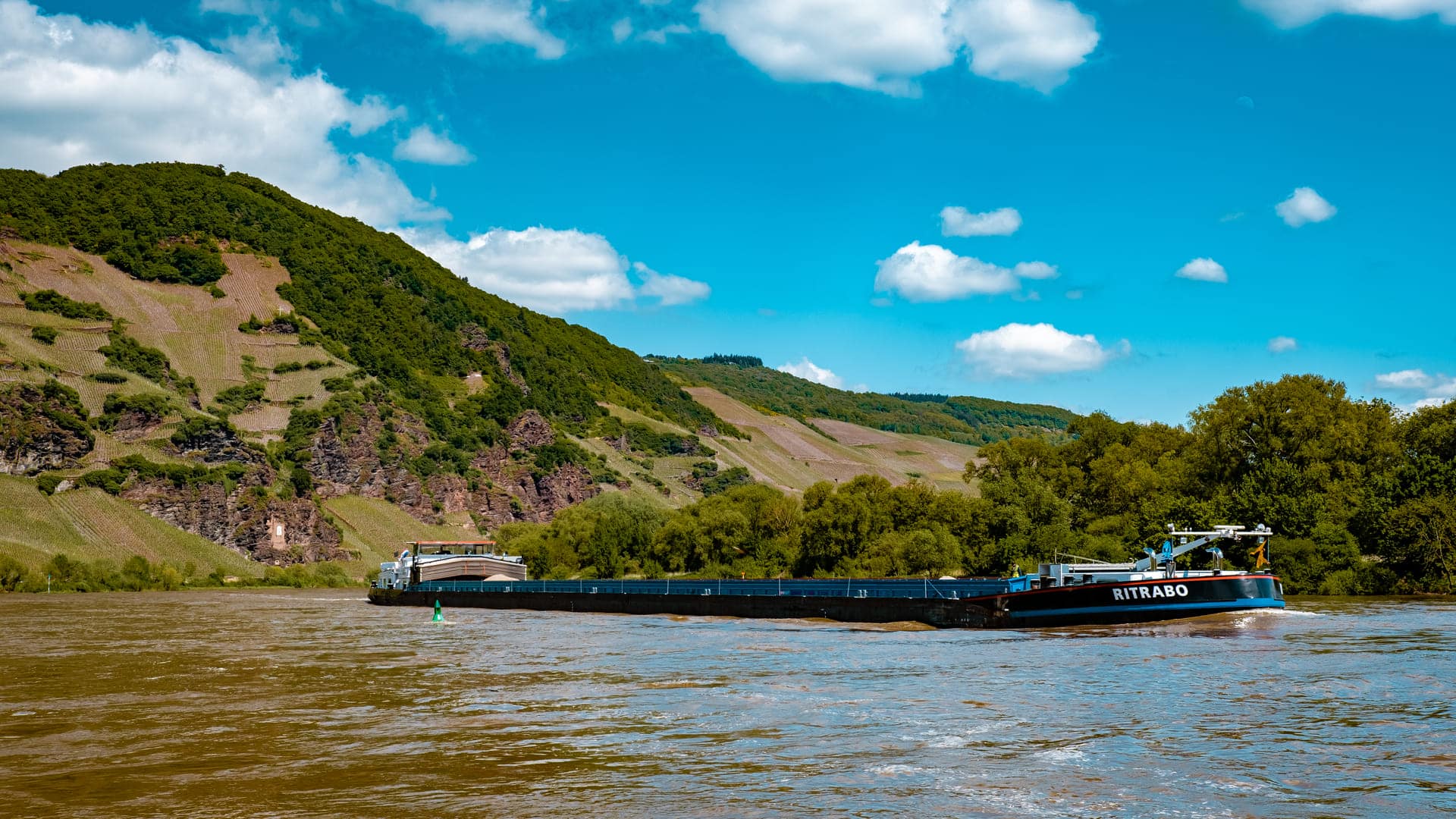 ARA Freight Market: Early Gains Fade as Month-End Approaches and Volumes Collapse