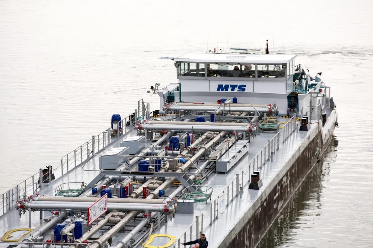 ARA Freight Market: FAME Barges Stay Scarce as Volumes Swing Through the Week