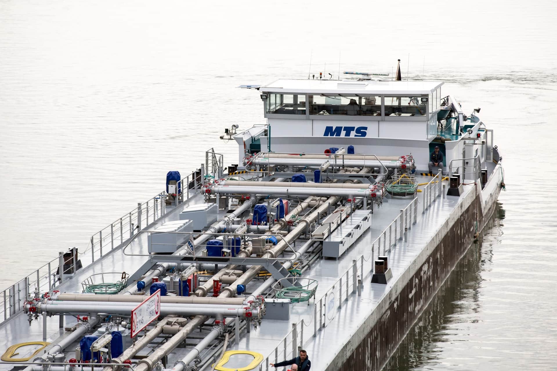 ARA Freight Market: FAME Barges Stay Scarce as Volumes Swing Through the Week